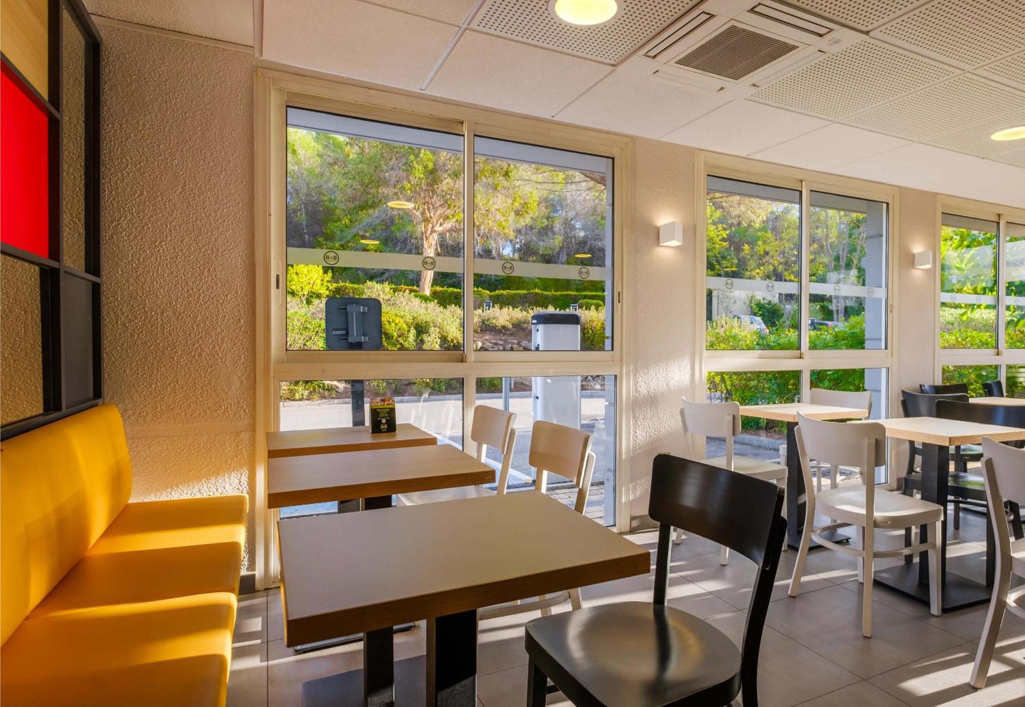 B&B Hotel Antibes Sophia Antipolis บิโอต์ ภายนอก รูปภาพ