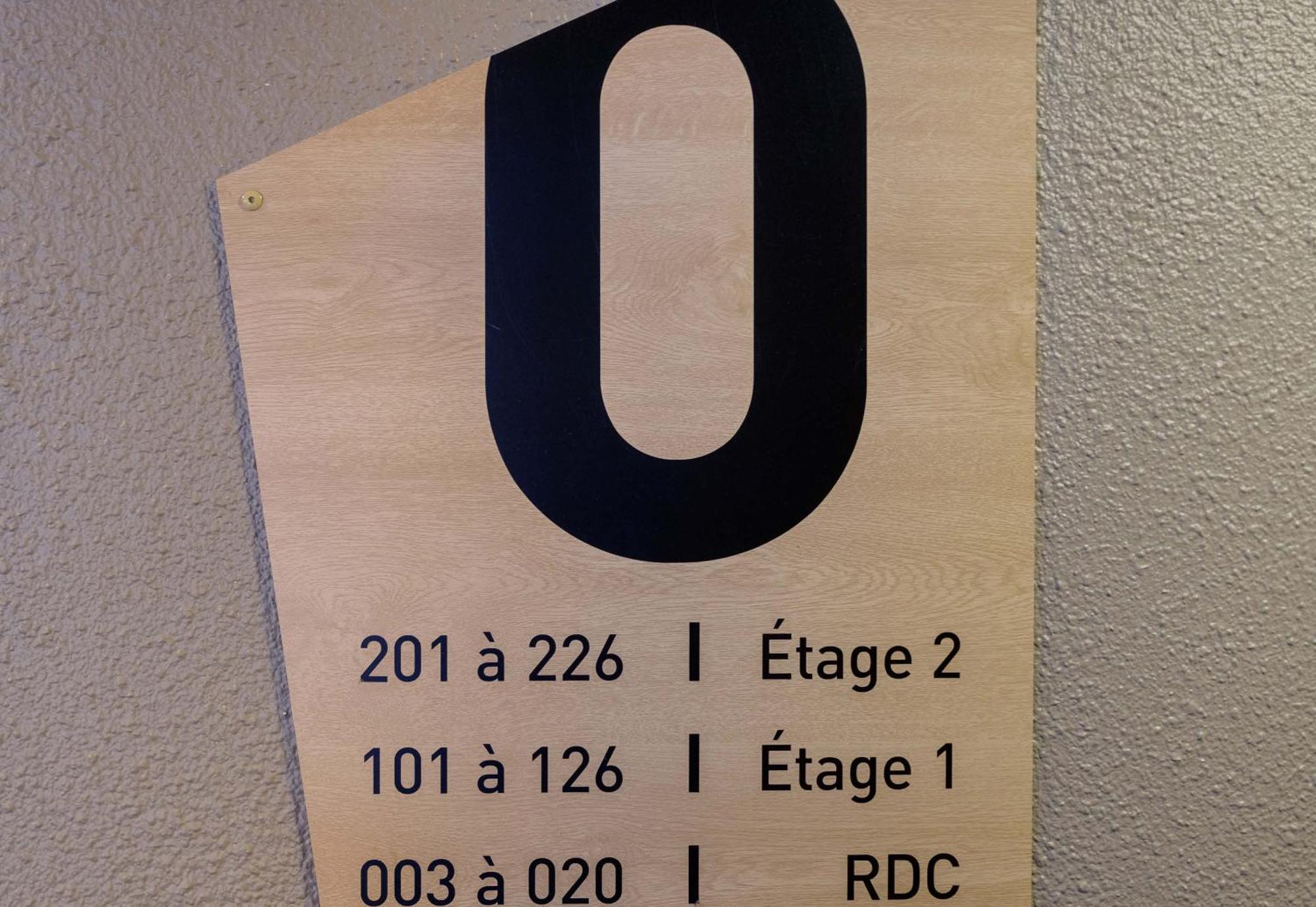 B&B Hotel Antibes Sophia Antipolis บิโอต์ ภายนอก รูปภาพ