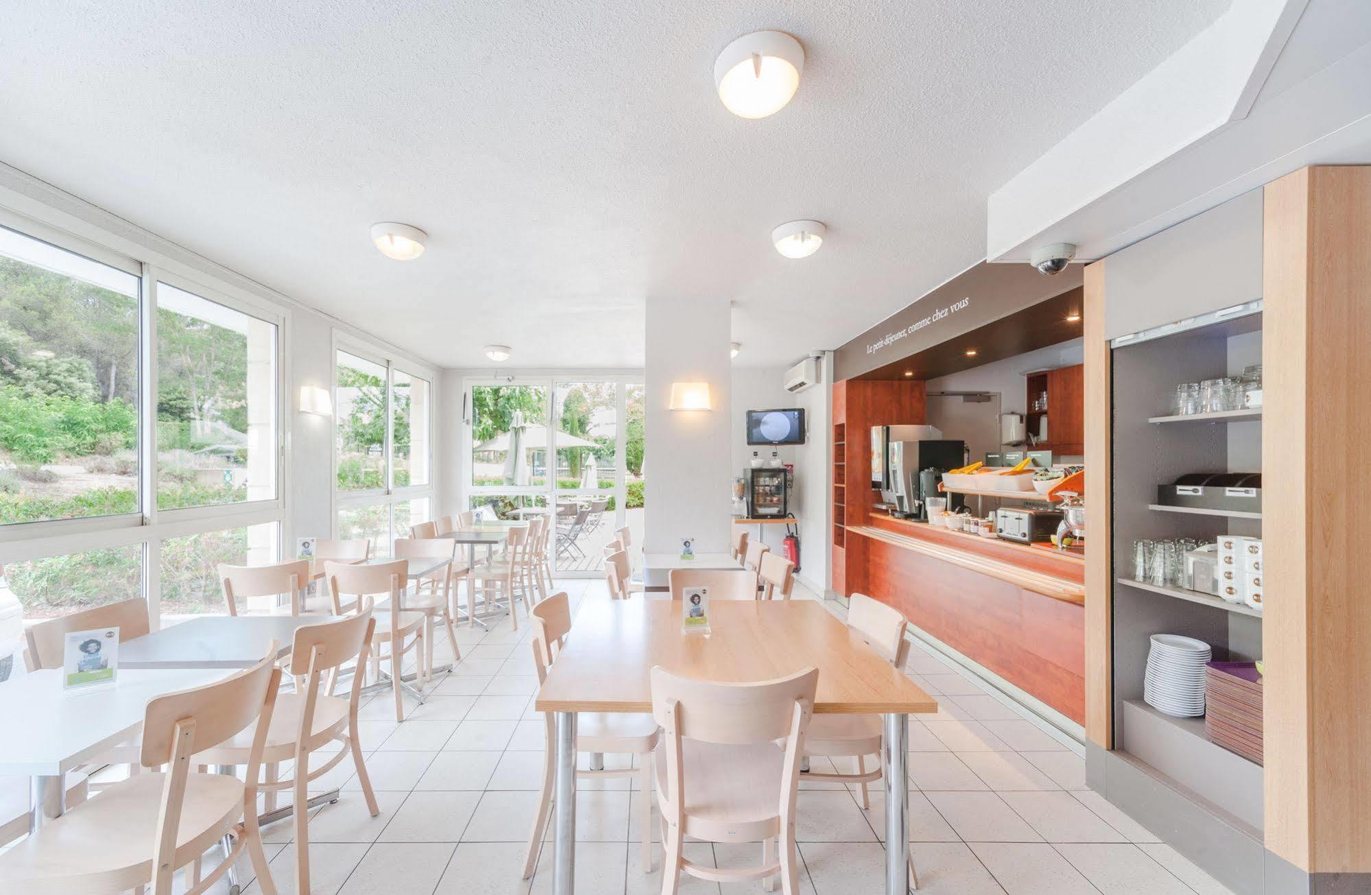 B&B Hotel Antibes Sophia Antipolis บิโอต์ ภายนอก รูปภาพ
